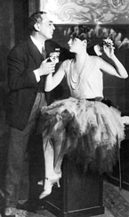 Margit Rosengren och Lars Egge i Adjö Mimi på Vasateatern i Stockholm 1927.