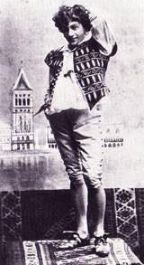Alexander Girardi i Eine Nacht in Venedig på Theater an der Wien år 1883.